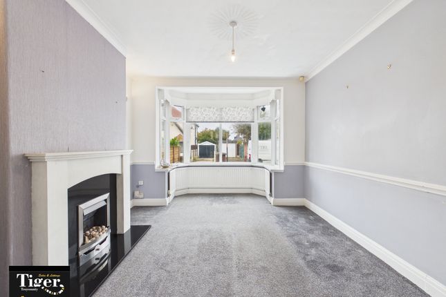 29, Riversleigh Avenue, Blackpool photo 2