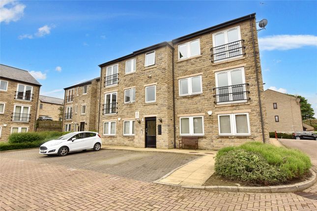 Thumbnail Flat for sale in Town Square, Kerry Garth, Horsforth, Leeds