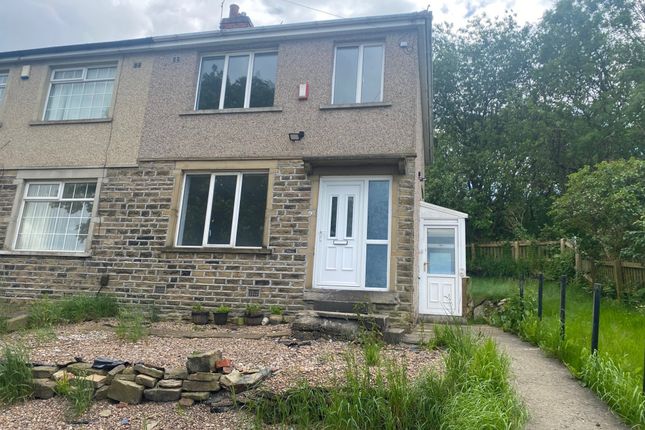 Thumbnail Semi-detached house to rent in Southmere Drive, Bradford, West Yorkshire