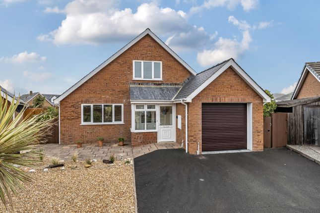 1364598-4-68E67F3...