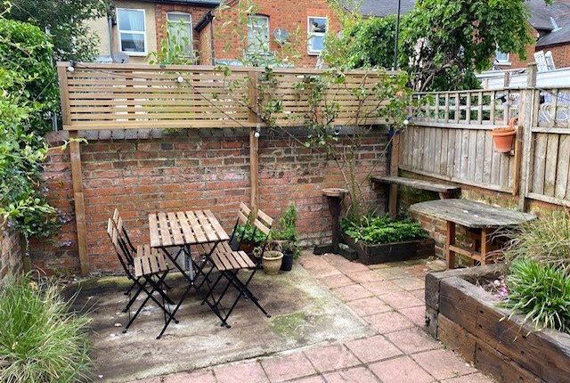Terraced house for sale in Radstock Road, Reading, Berkshire