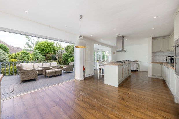 Thumbnail Property to rent in West Grove, Walton-On-Thames