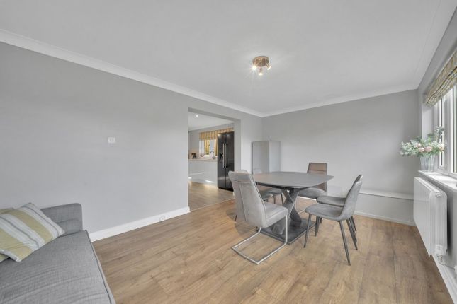 32, Alma Avenue, Colne photo 5