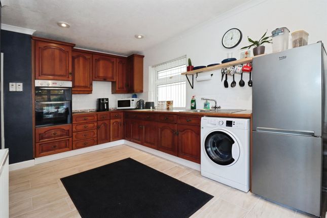 20, St. Annes Drive, BRISTOL photo 4