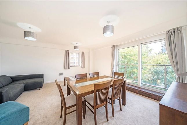 61 Elm Quay Court, 30, Nine Elms Lane, London photo 3