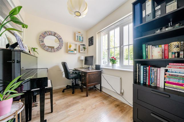45, Markham Rise, Bedford photo 4