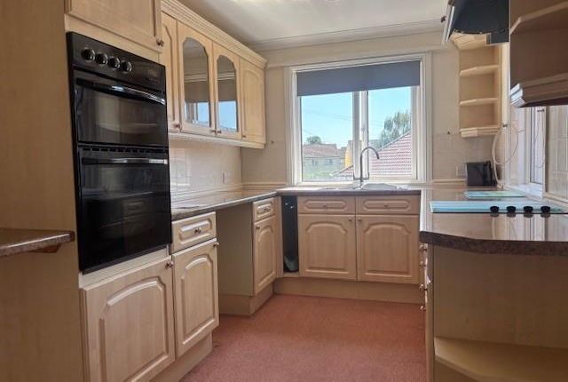 21a, Marshfield Road, Minehead photo 2