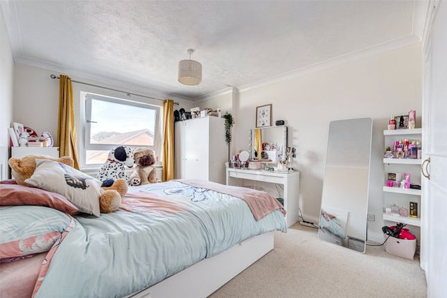 Flat for sale in Waverley Court, Rowlands Road, Worthing