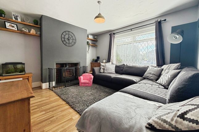 105, Pullan Avenue, Bradford photo 3