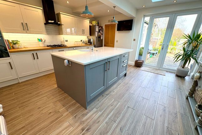 41, Petersfield, Leicester photo 3
