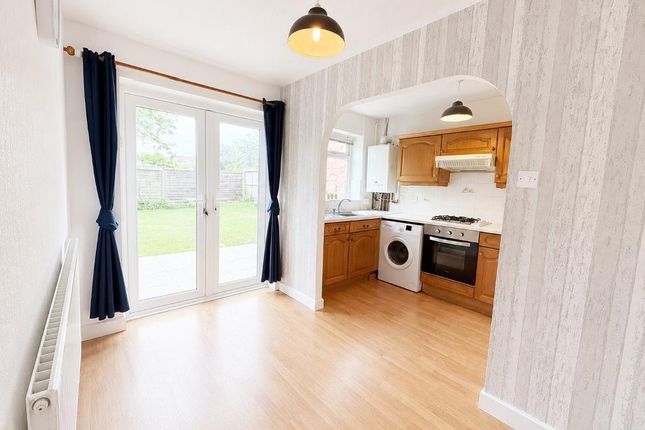 19, Elton Brook Close, Bury photo 4