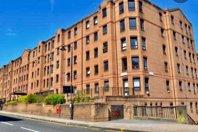 Thumbnail Flat to rent in 42 West Graham Street, Glasgow