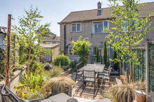 2, Henfield Crescent, Bristol photo 4