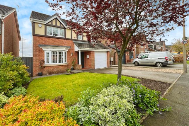 Thumbnail Detached house for sale in Wintergreen Close, Leigh