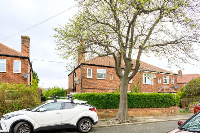 Thumbnail Flat for sale in Closefield Grove, Monkseaton, Tyne And Wear