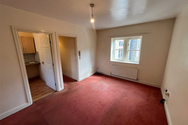 10, Olivia Court, Boothtown photo 2