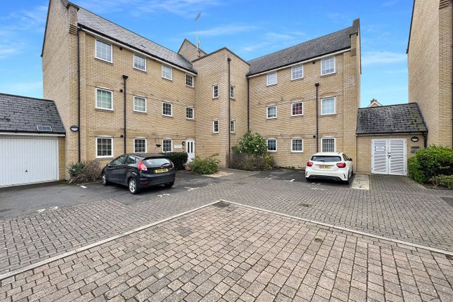 Thumbnail Flat for sale in Nowell Close, Braintree