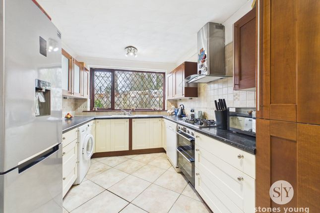 169 Shorrock Lane, Blackburn photo 4
