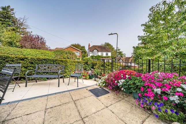 Flat for sale in Nelson Court, Gravesend