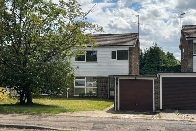 An Attractive Three Bedroom Semi-Detached Property In The Popular Commuter Town Of Reigate