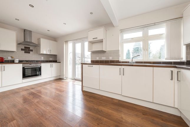 5a Priory Cottages, Moorhall Road, Uxbridge photo 4