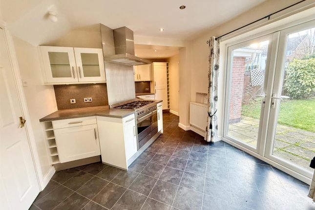 10, Portmarnock Close, Macclesfield photo 4