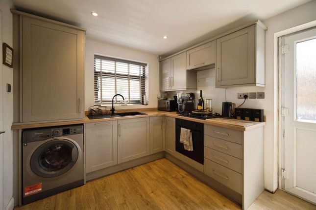 28, Derby Road, Matlock photo 4