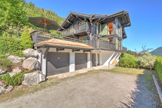 Apartment for sale in Chalet Bostan, Morzine, 74110