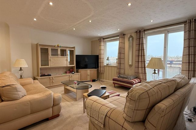 Flat 49, Victoria Mansions, Navigation Way, Preston photo 3