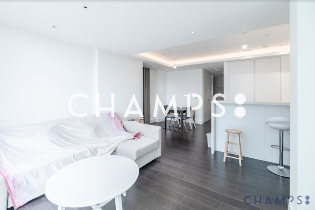 1-bed flat on Flat 15 Carrara Tower, 1, Bollinder Place, London, £3,510/mo