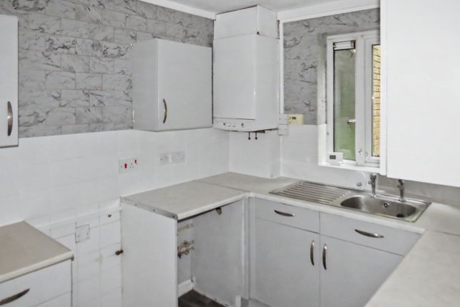 57 Tag Croft, Ingol photo 5