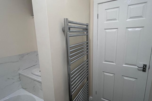 86, St. Huberts Road, Great Harwood photo 5