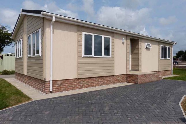 Mobile/park home for sale in Manor Park, Penwithick