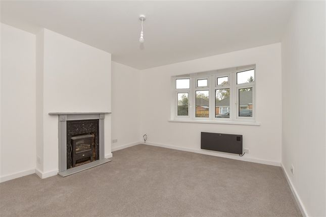 2-bed house on Bournewood Hamstreet, Ashford, £335,000