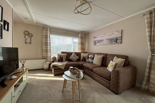 63 Blueleighs Park Chalk Hill Lane, Ipswich photo 4
