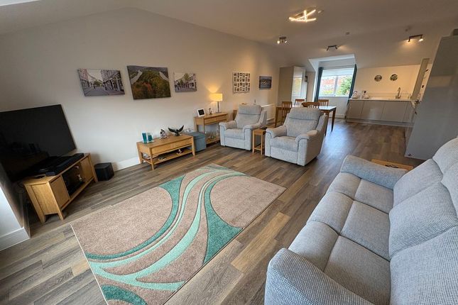 Highcroft Apt. 8, 14, Whitehall Road, Colwyn Bay photo 4