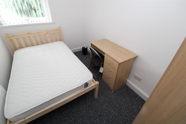 Terraced house to rent in Park Street, Treforest, Pontypridd