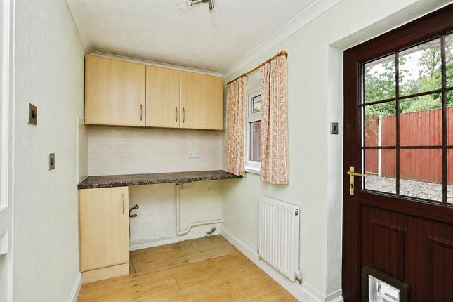 6, Old Hall Close, SHEFFIELD photo 4