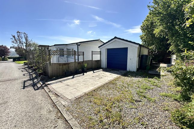 6 Meadowside, Trevadlock Hall Park, Congdons Shop, Launceston photo 2