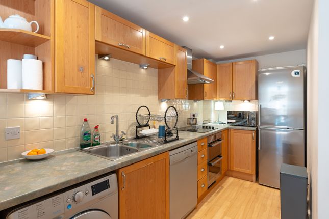 Apartment 58, Empress Court, Woodin's Way, Oxford photo 4