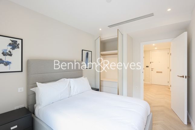 Flat to rent in Parkland Walk, Imperial Wharf