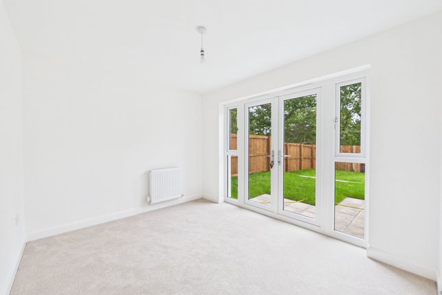 13, Archibald Hood Crescent, Rosewell photo 4