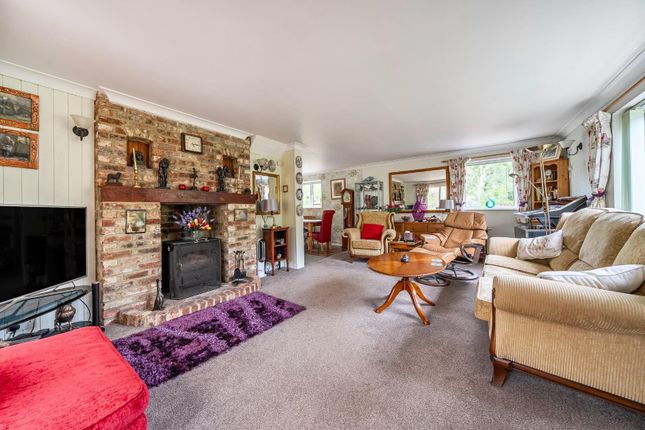 Collis, Stone Cross Road, Bilsington photo 3