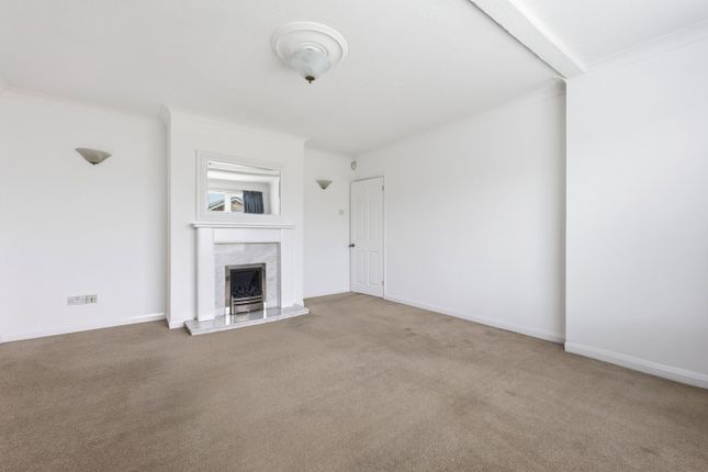 2, Springvale Close, Rotherham photo 2