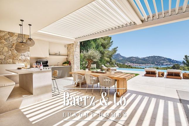 Villa for sale in G9Wm+Fx, Port D'andratx, Illes Balears, Spain