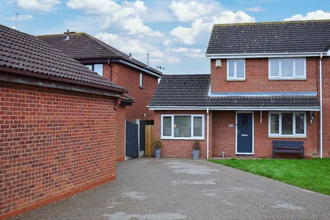 Thumbnail Semi-detached house for sale in Moore Close, Claypole, Newark