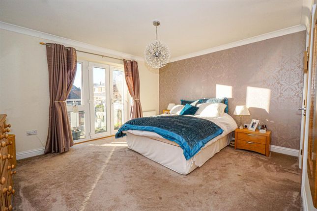 5 River Oaks Apartments, Beachy Head View, St. Leonards-On-Sea photo 4