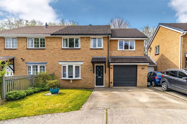 Thumbnail Semi-detached house for sale in Lapwing Close, Covingham, Swindon