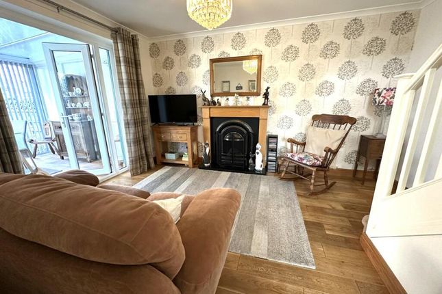 18, Showfield Drive, Easingwold photo 3