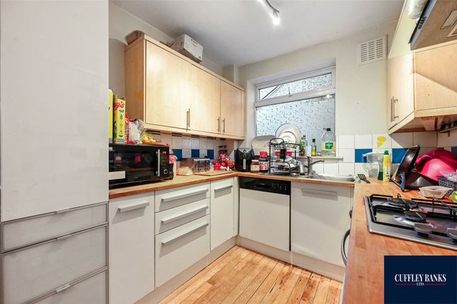 91, Jubilee Road, Middlesex photo 3